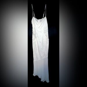 Elegant White Lace Dress